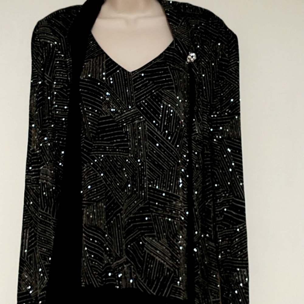 R&M Richard  Lycra blouse long sleeve size 18 - Picture 3 of 12